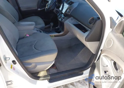 2010 Toyota Rav4 z USA, uszkodzony, nr VIN JTMBF4DV6AD033177